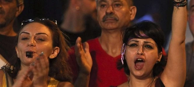 Οι Τουρκοκύπριοι ψάχνουν δουλειά στην ελεύθερη Κύπρο για να μην πεθάνουν της πείνας